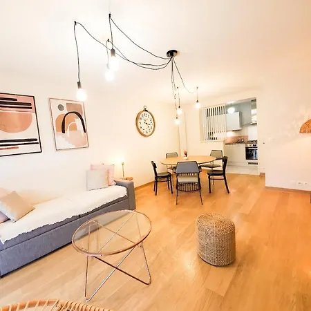 Standing Avec Vue Sur La Mayenne Lejlighed *