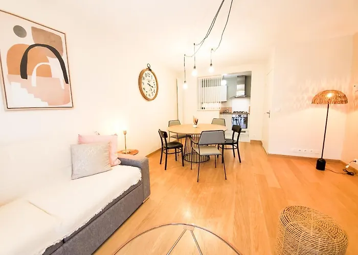 Apartamento Standing Avec Vue Sur La Mayenne *